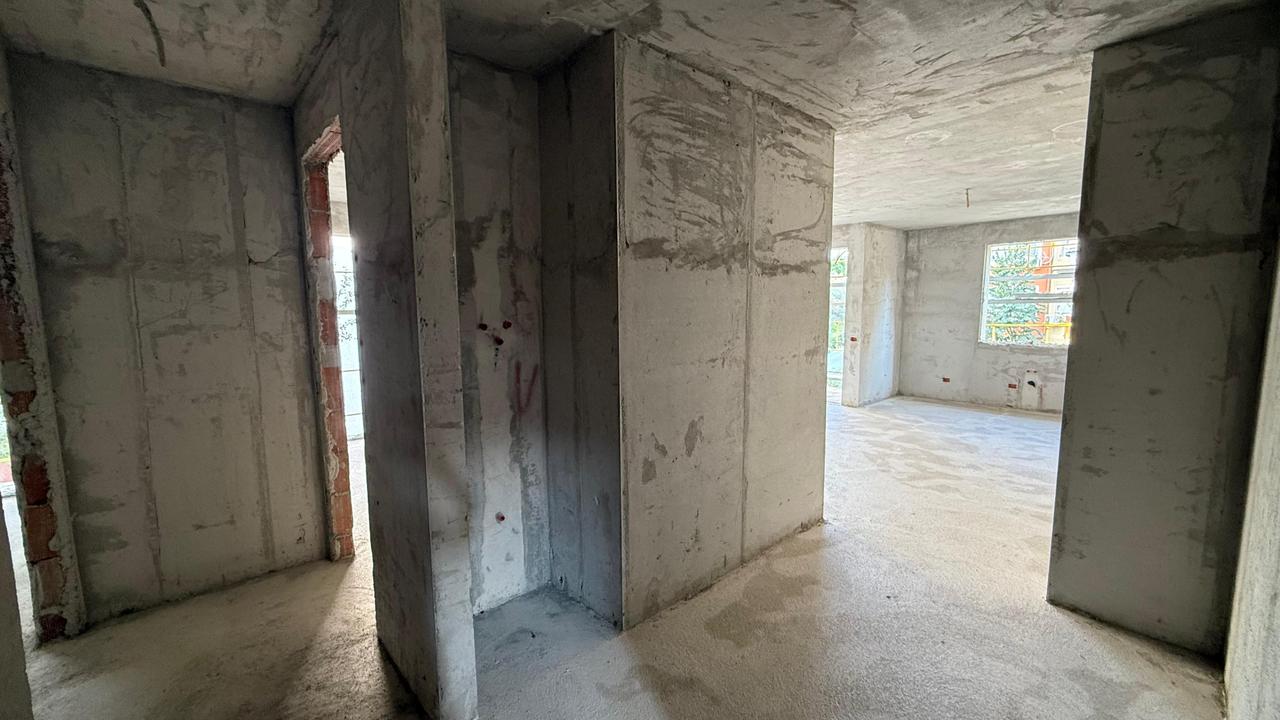 Shitet, Apartament 2+1+2, Kompleksi Palladium, Liqeni i Thate, Tirane