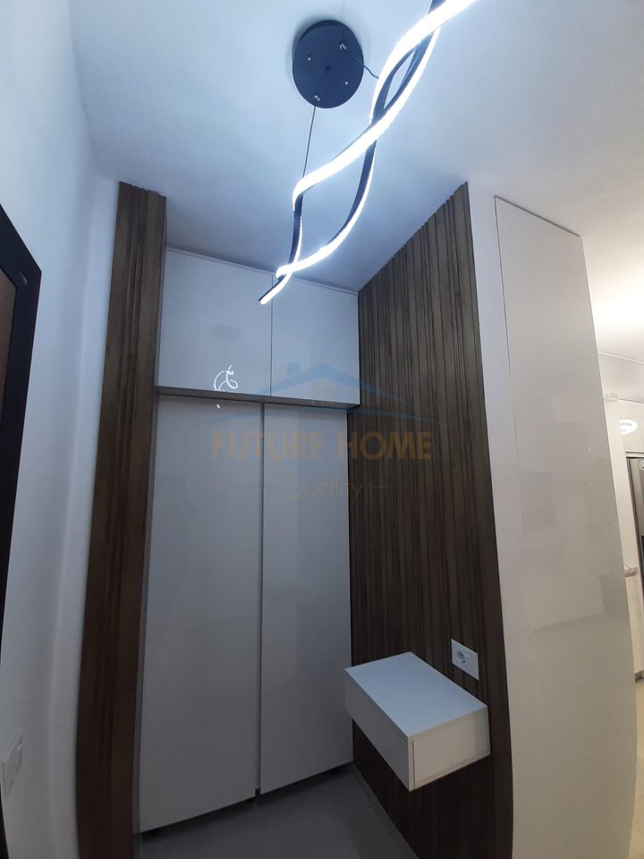 Shitet, Apartament 3+1+2, Paskuqan, Tirane.