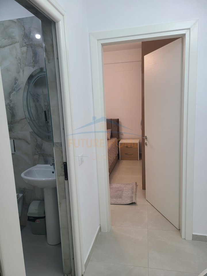 Shitet, Apartament 3+1+2, Paskuqan, Tirane.