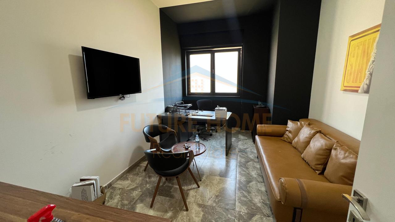 Qera, Business Environment, New Ring, Tirana