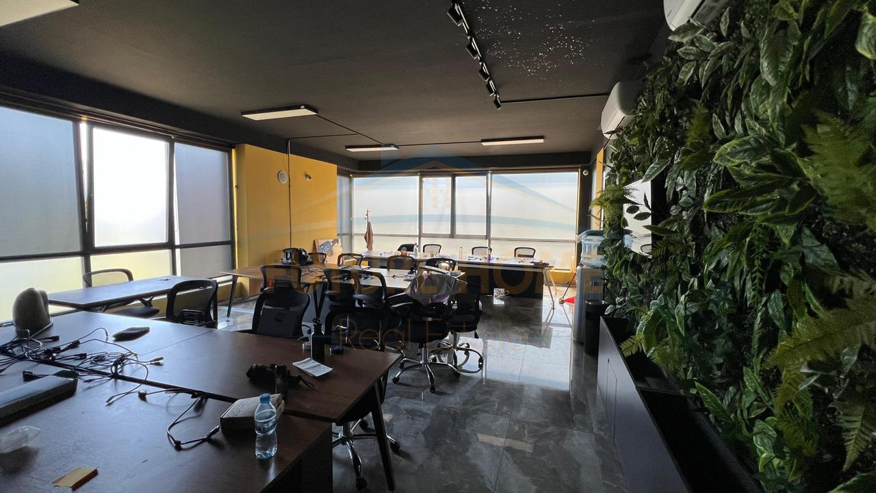 Qera, Business Environment, New Ring, Tirana