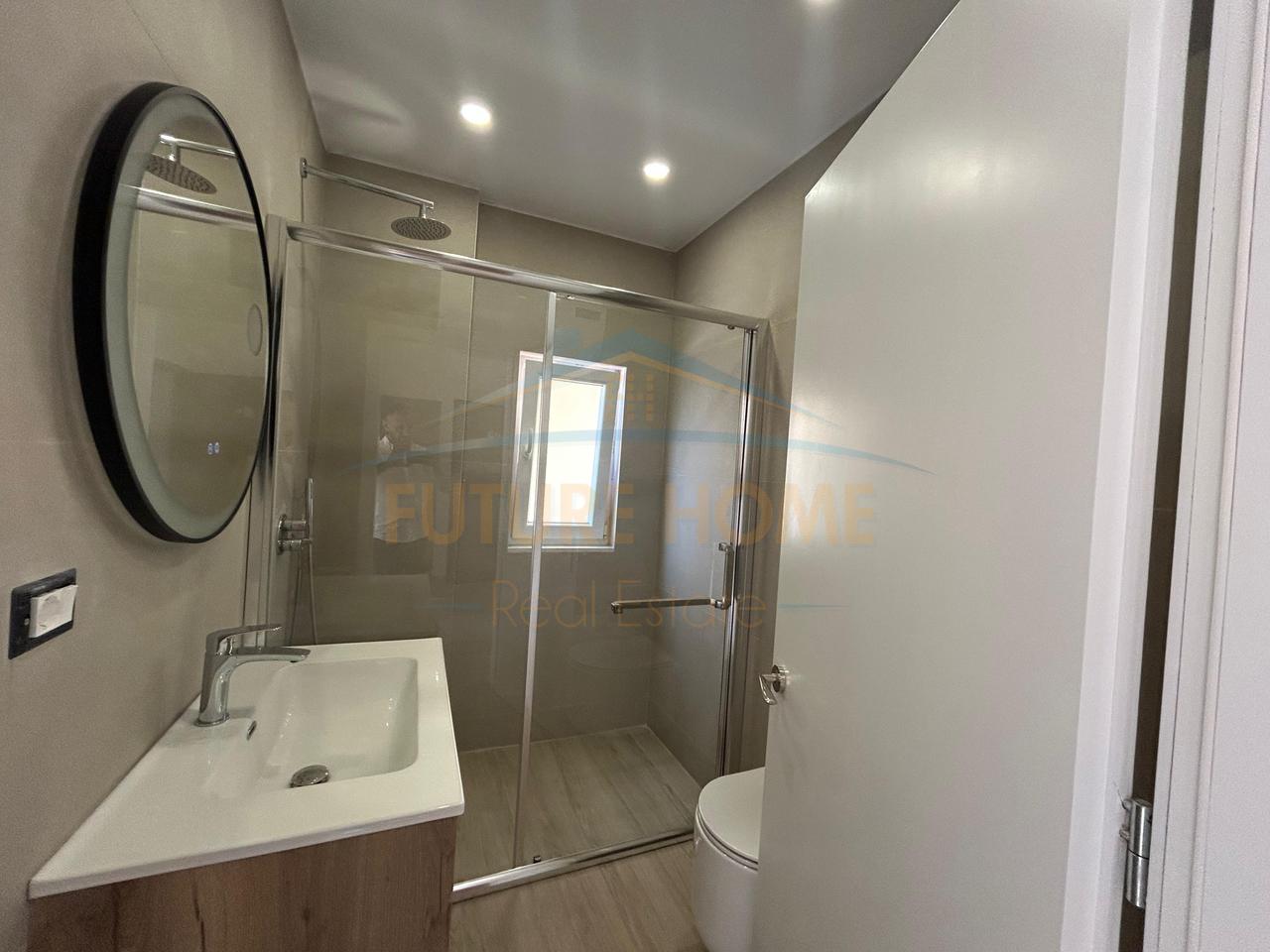 Shitet, Apartament 1+1+Verande, Shkëmbi i Kavajës, Durrës