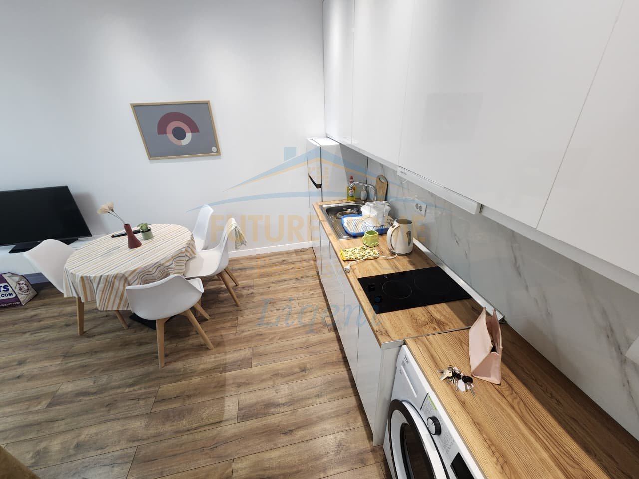 Qira, Apartment 1+1, Myslym Shyri, Tirana