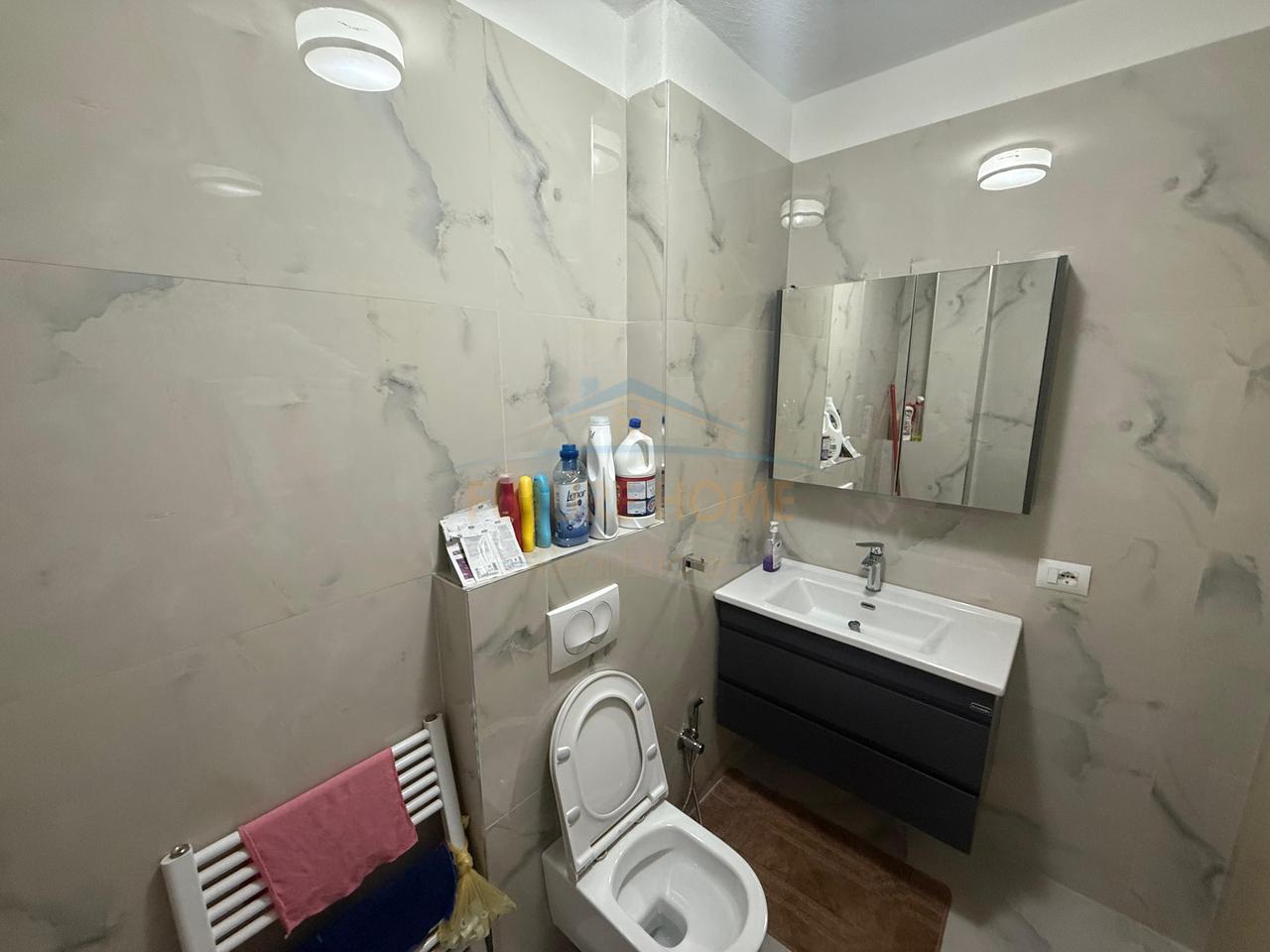 For sale, 2+1 Apartment, Neighborhood 3, Pogradec.
