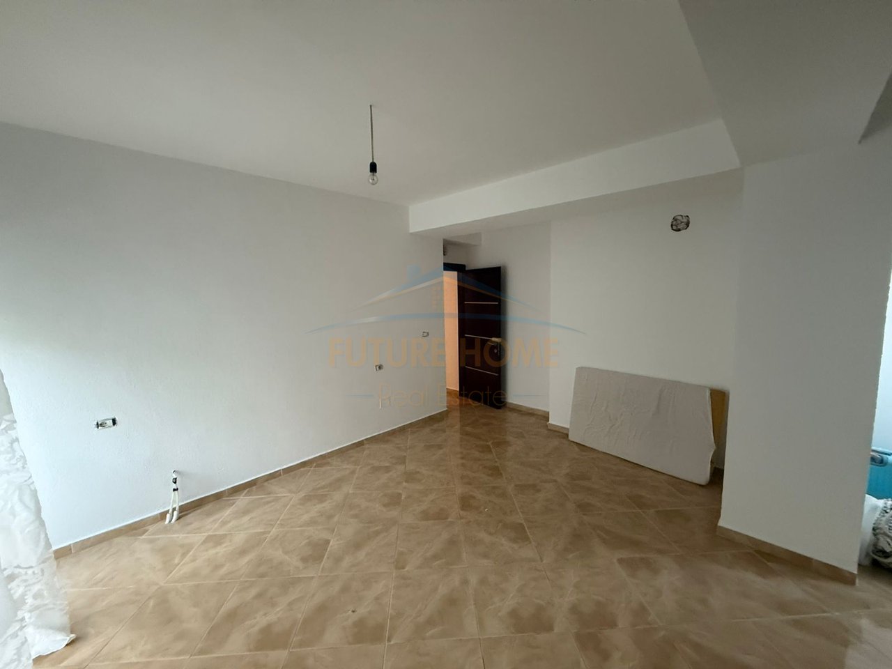 Qira, Apartment 1+1, Rruga Rina Pogradec