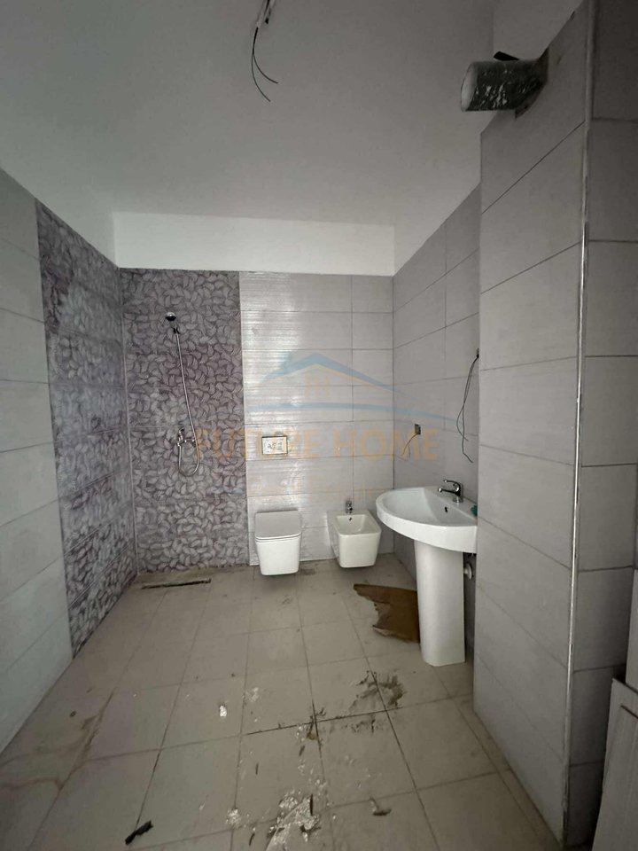 In vendita, Appartamento 1+1, Zogu i Zi, Tirana