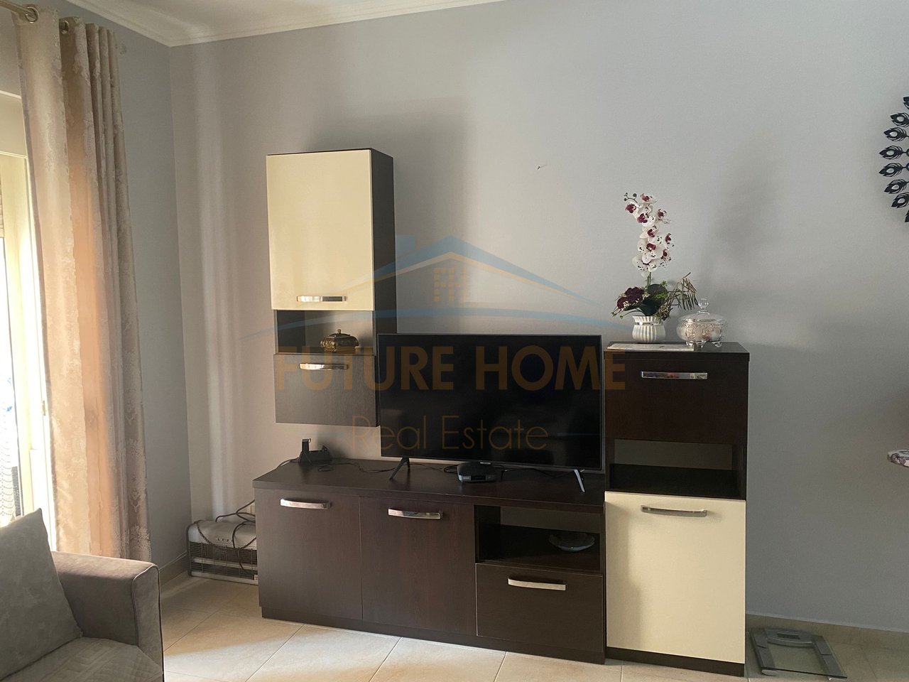 Qira , Apartament 2+1+2, Plazh, Durres.