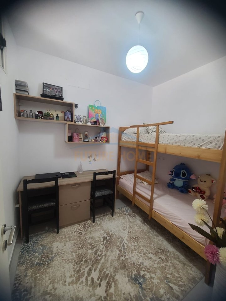 Shitet, Apartament 3+1+2, Paskuqan, Tirane.