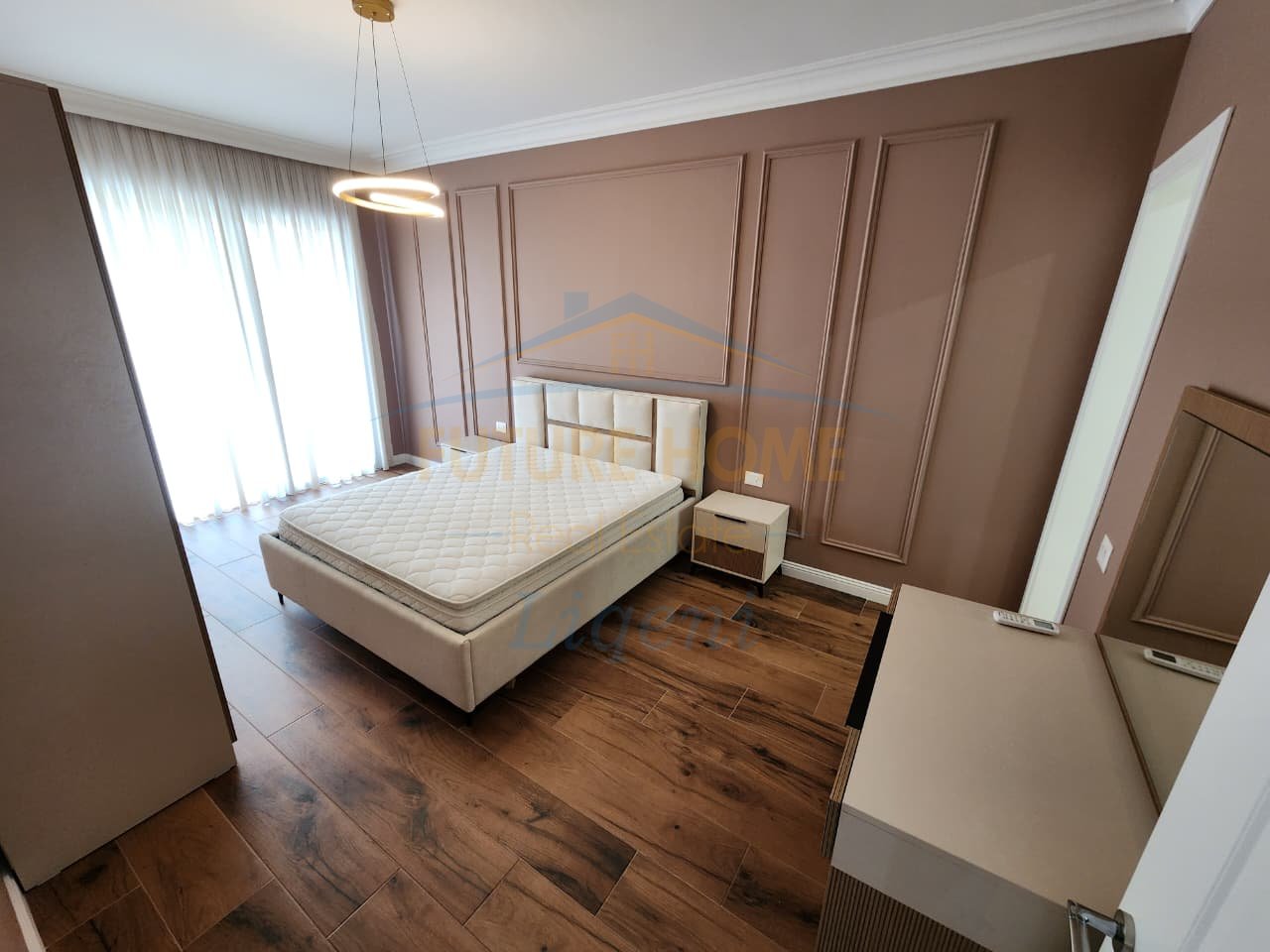 Qera, Apartamenti 2+1+Post Parkimi, Liqeni i Thate, Tiranë.
