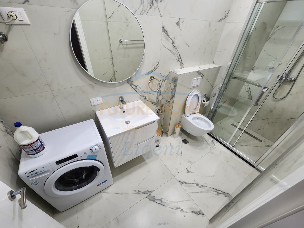 Qera, Apartamenti 2+1+Post Parkimi, Liqeni i Thate, Tiranë.