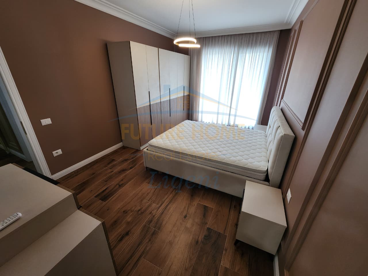 Qera, Apartamenti 2+1+Post Parkimi, Liqeni i Thate, Tiranë.