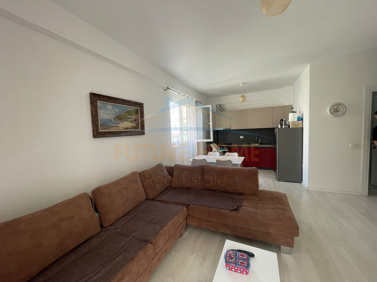 For rent, 2+1 Apartment Dry Lake FZ Complex, Tirana.