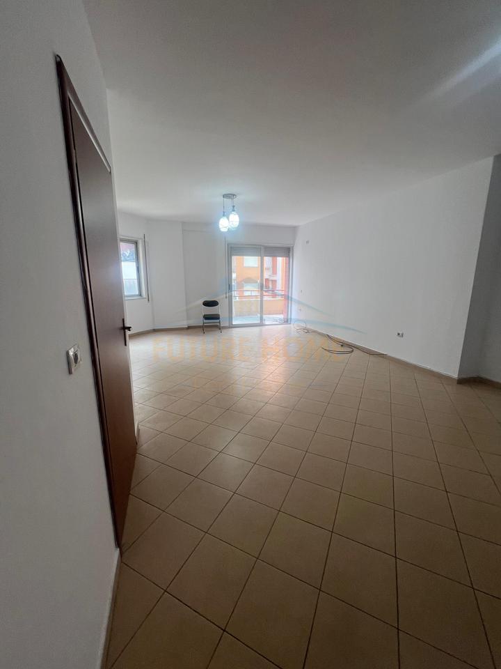 For sale, 3+1 Apartment, Thesari Street, Fresk, Tirana.