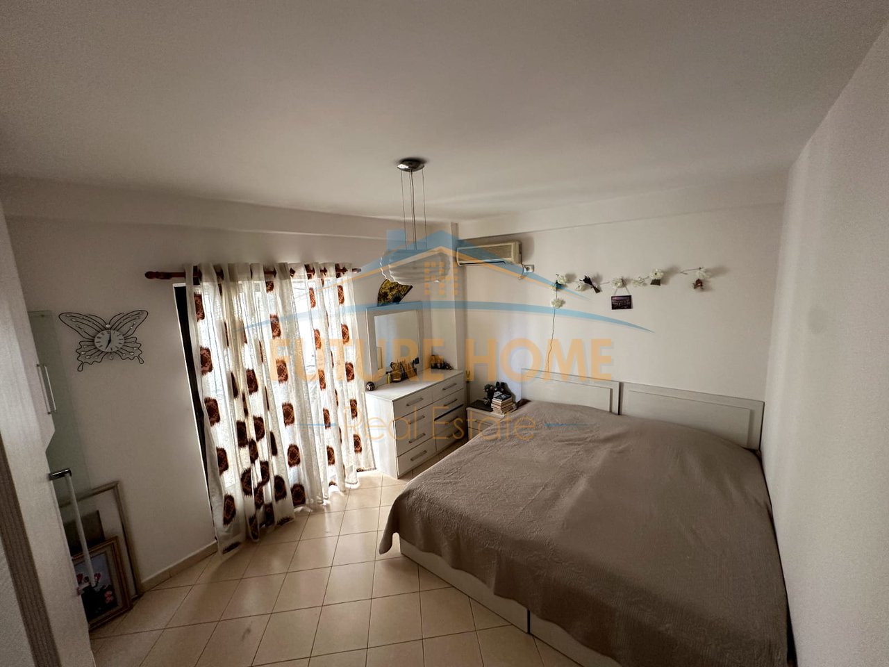 Qera, Apartament 2+1, Porcelan , Tiranë.
