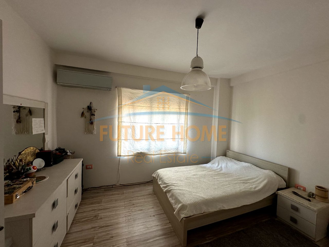Qera, Apartament 2+1, Porcelan , Tiranë.