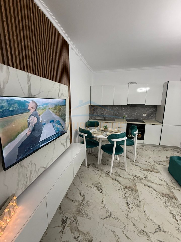 For sale, 1+1 Apartment + Storage, Shkembi i Kavajes, Durres