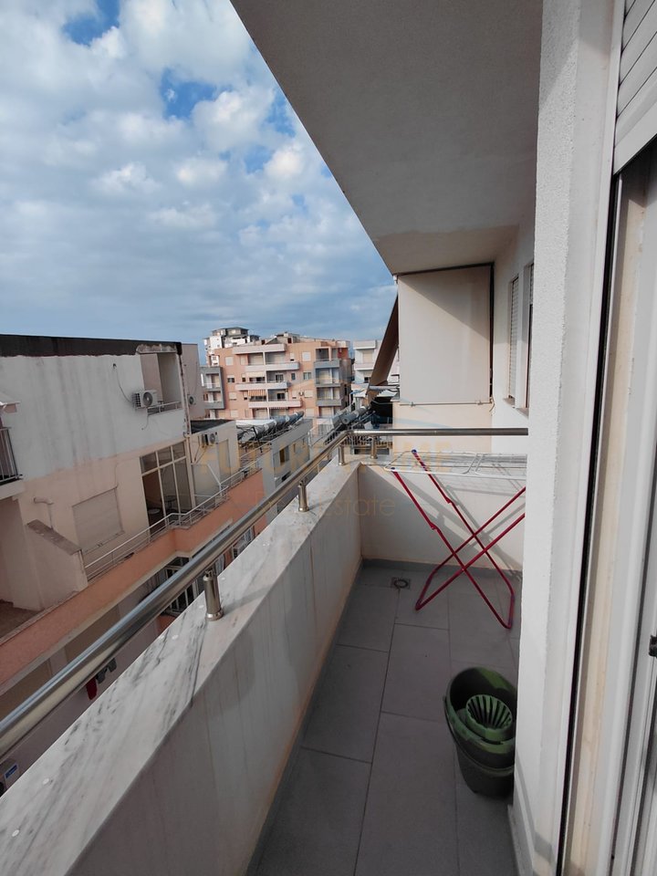 Qira, Apartament 1+1, Shkembi Kavajes, Durres.