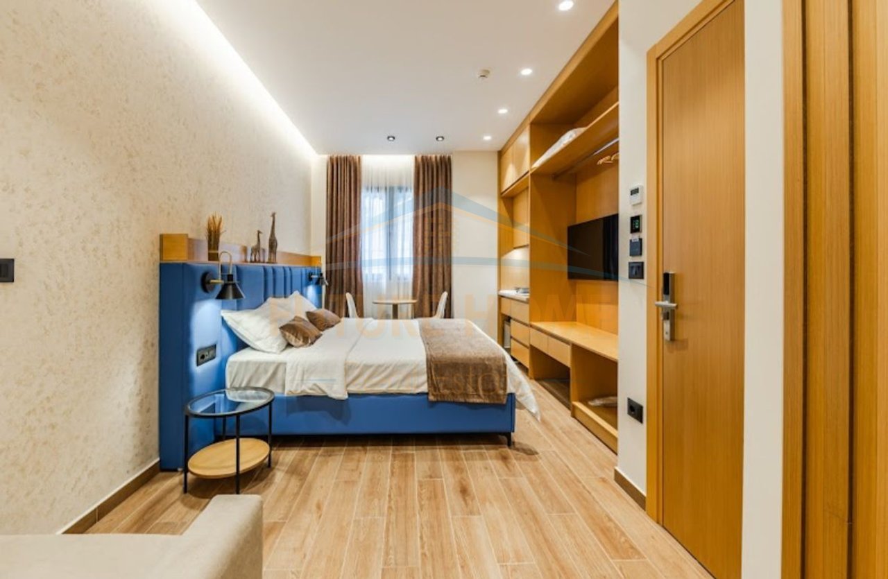 Shitet , Hotel , Shkembi Kavajes, Durres.