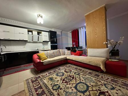 Qera , Apartament 2+1+2+Parkim , Unaza e re