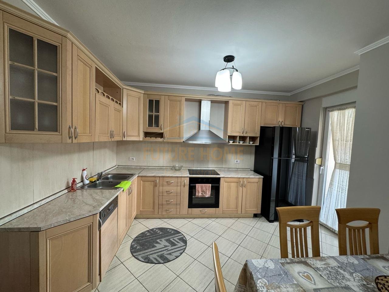 Qira, Apartament 2+1, Air Albania, Tiranë