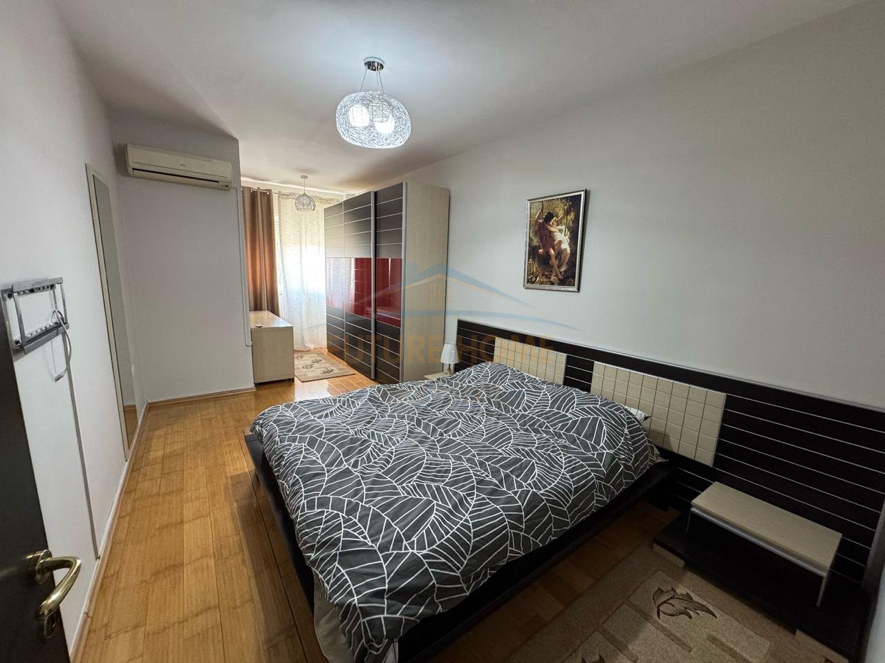 Qira, Apartament 2+1, Air Albania, Tiranë