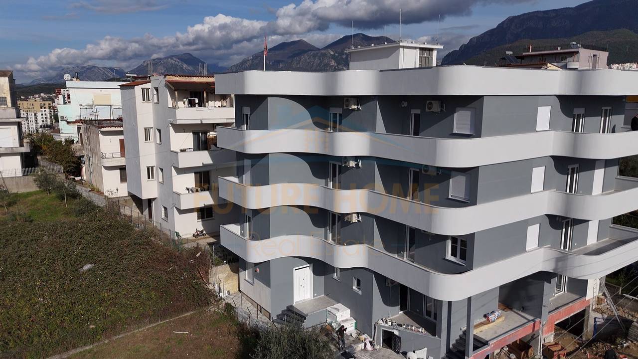 Qera, Godine 5-kateshe, Kodra e Priftit, Tirane