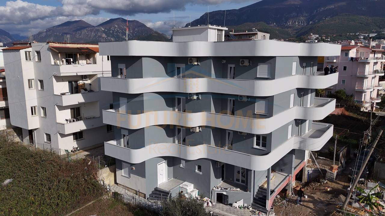 Qera, Godine 5-kateshe, Kodra e Priftit, Tirane