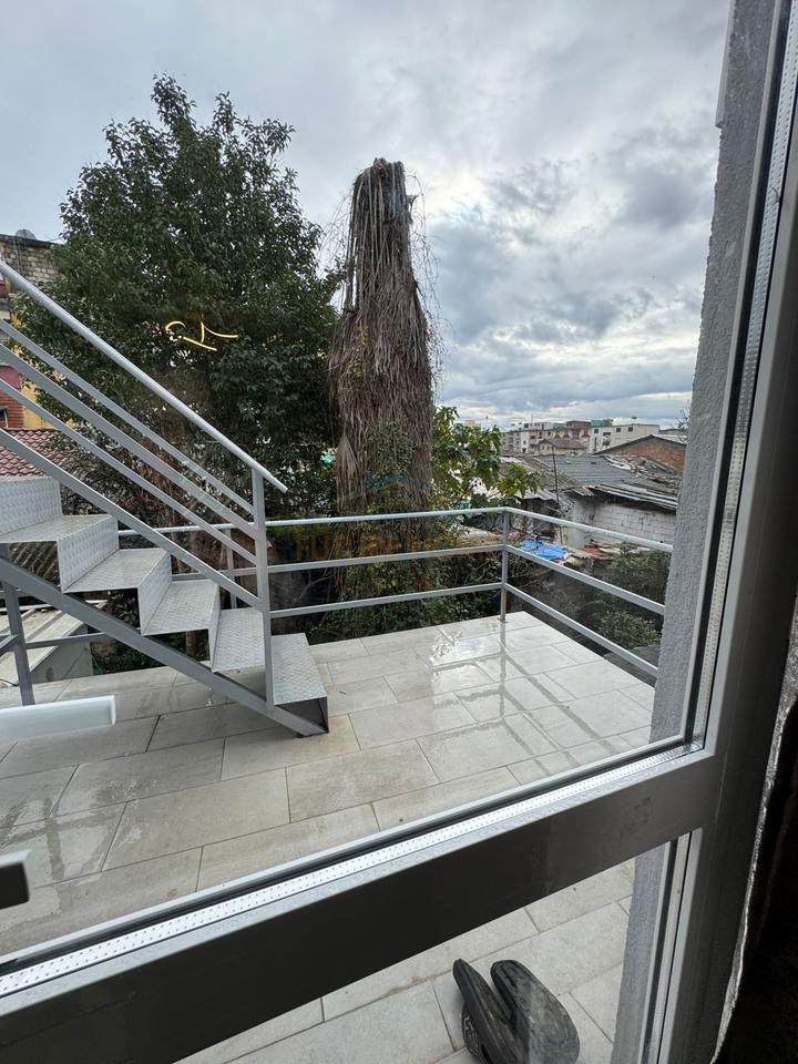 For sale, 1+1 Apartment, Kinostudio, Tirana.