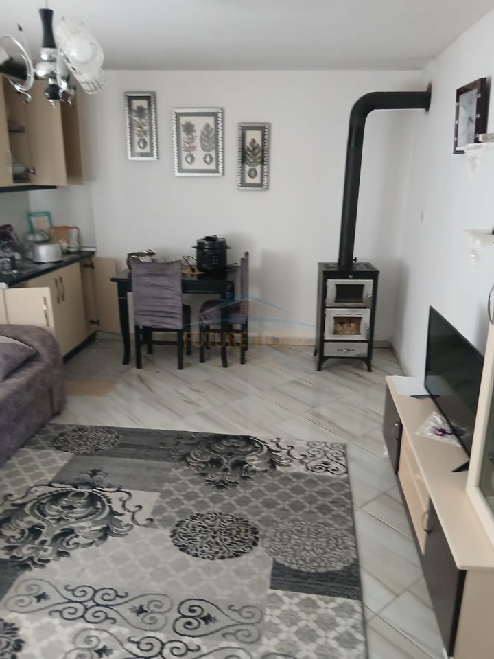 Shitet , Shtëpi Private , Vërdovë , Pogradec