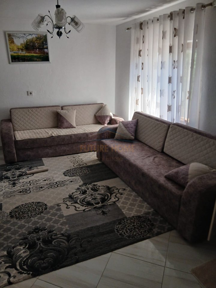 Shitet , Shtëpi Private , Vërdovë , Pogradec