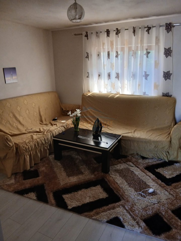 Shitet , Shtëpi Private , Vërdovë , Pogradec