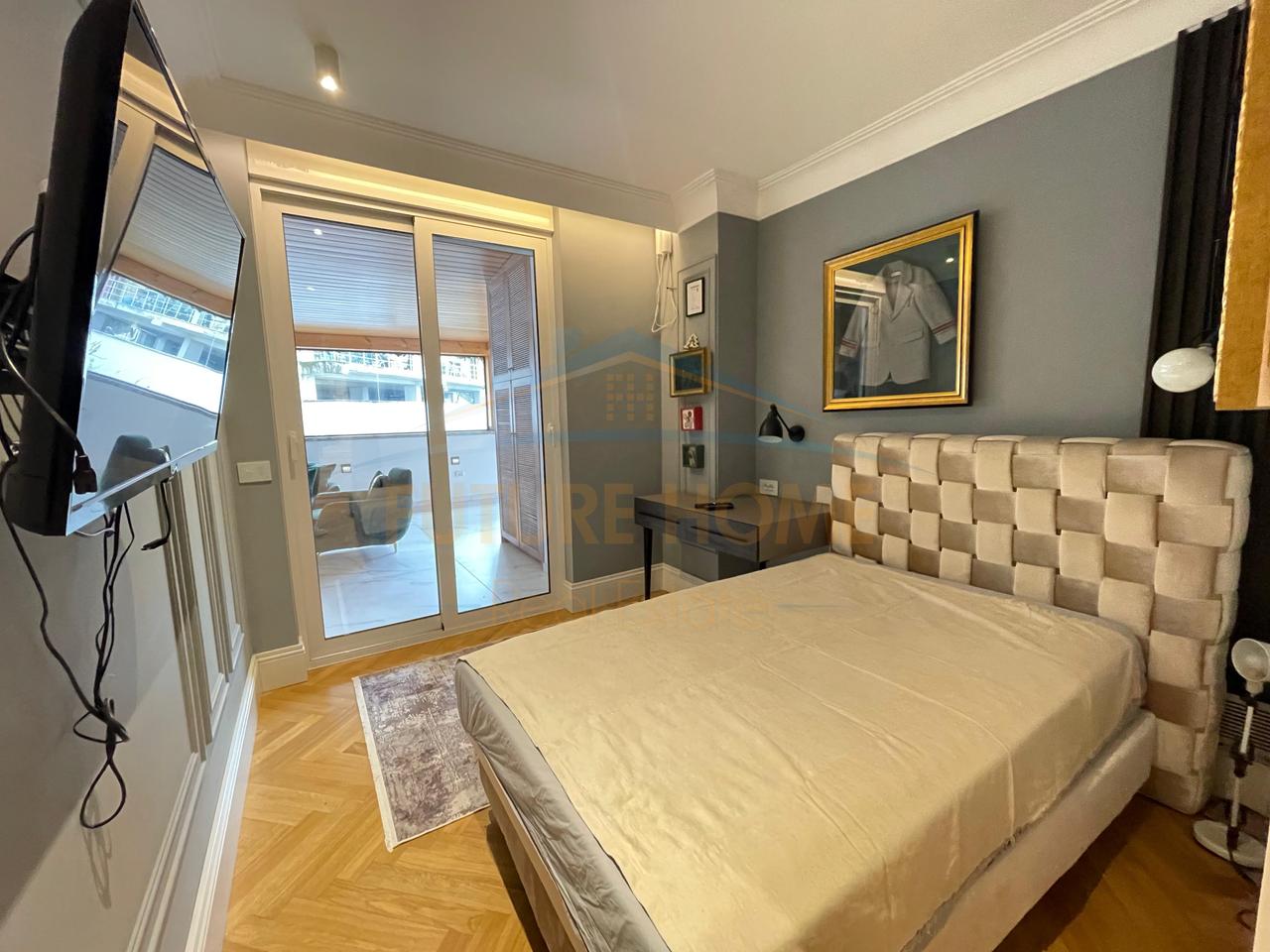 Qera, Apartament 2+1, Kopshti Botanik, Tirane