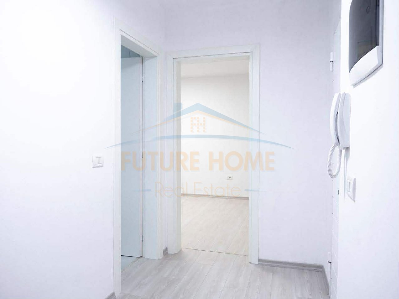 Qera, Apartament 2+1+2, Sheshi Wilson, Tiranë