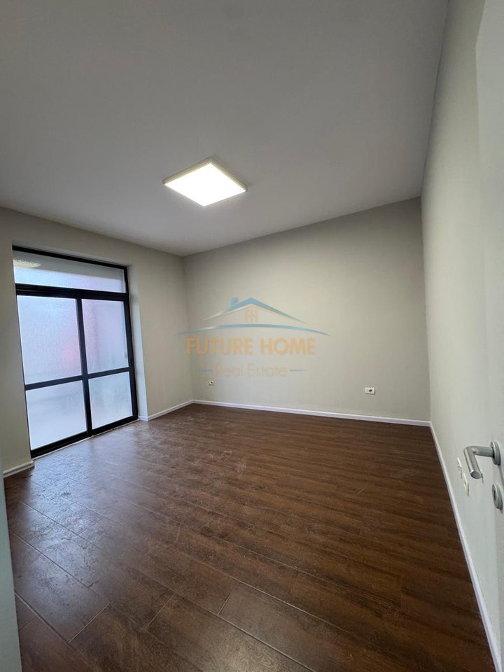 Qera, Ambient për Zyra,Ali Demi,Tiranë