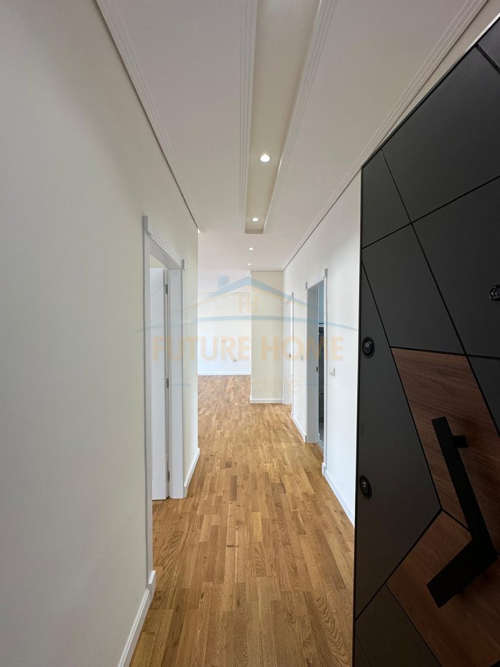 Shitet, Apartament 2+1, Qesarak, Fresk