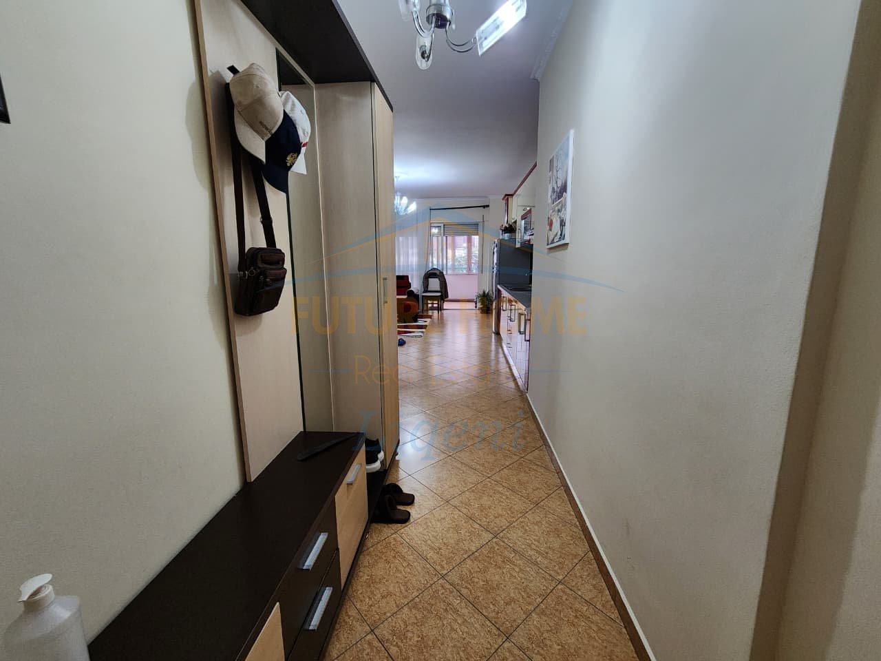 Shitet , Apartament 2+1 , Kopshti Zoologjik , Tirane