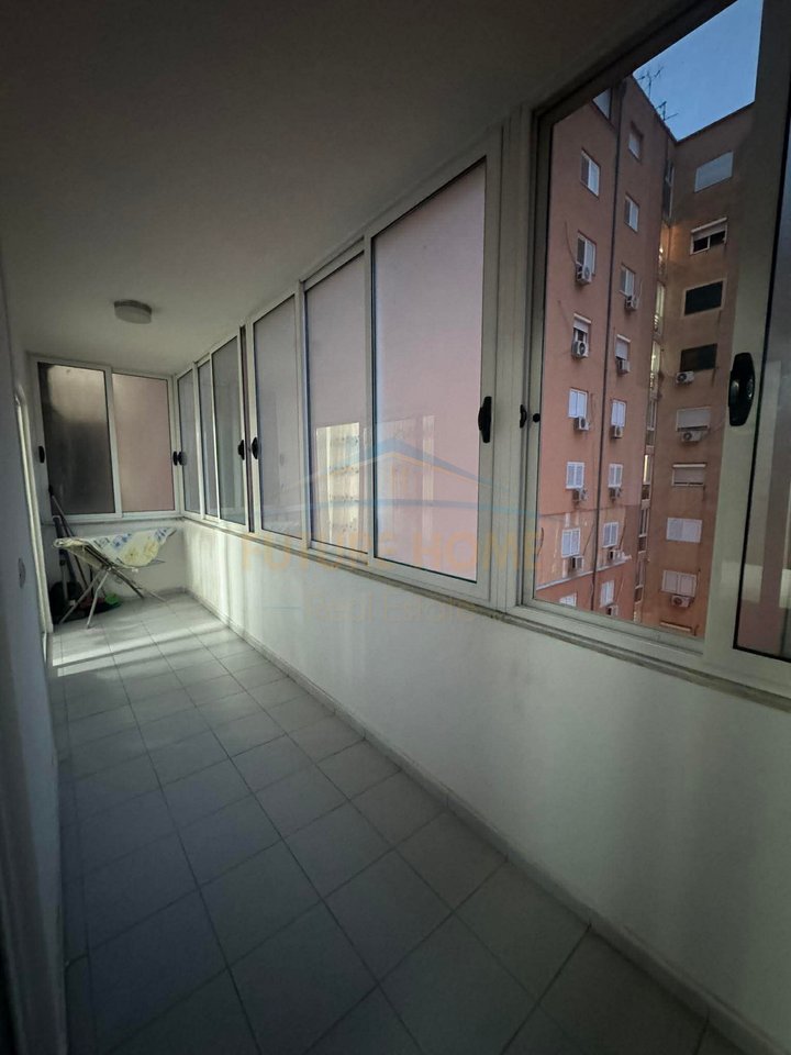 Qera Apartament 2+1 Stadiumi Dinamo