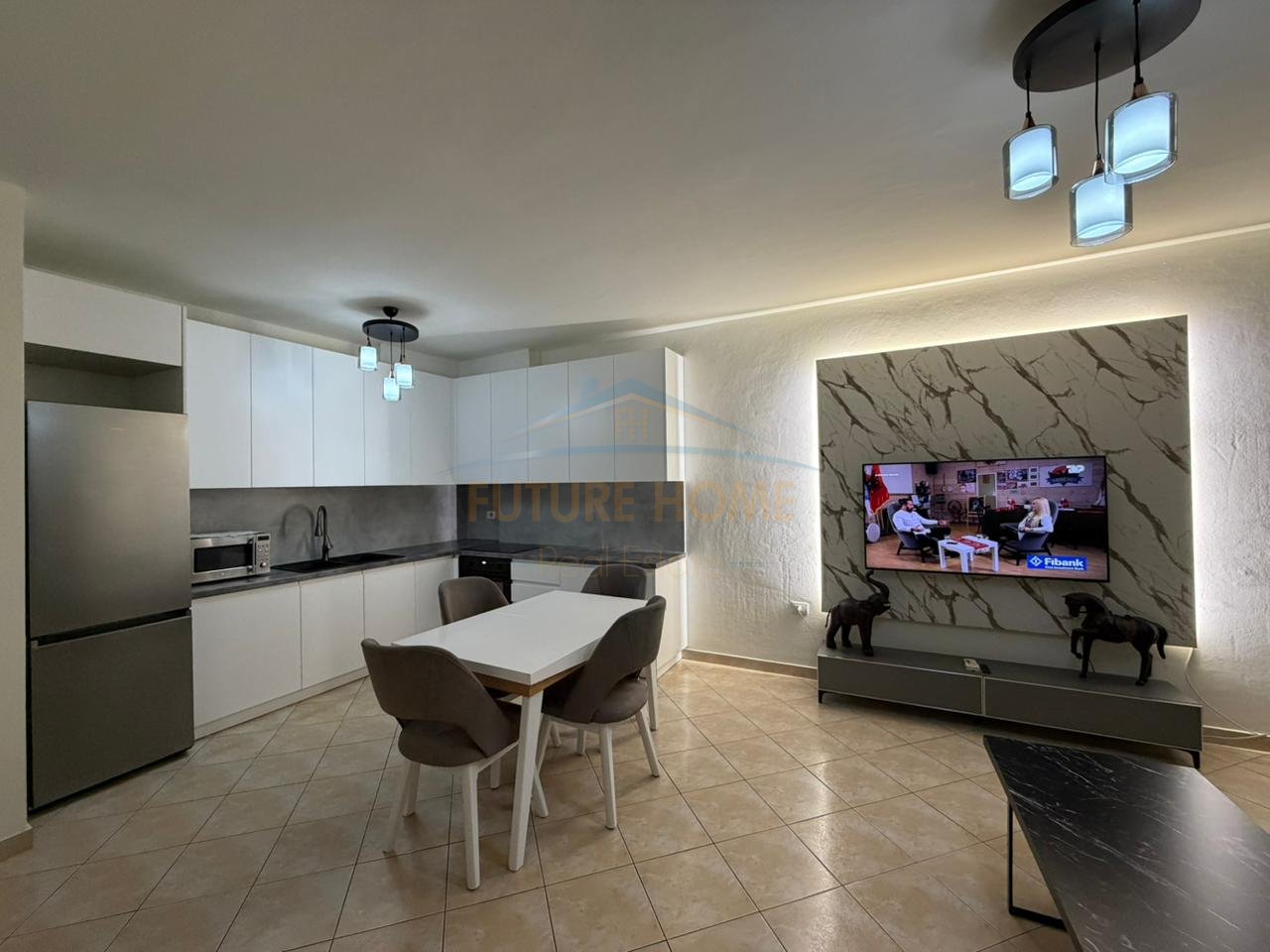 Qira, Apartament 2+1, Rruga e Kavajës, Tiranë