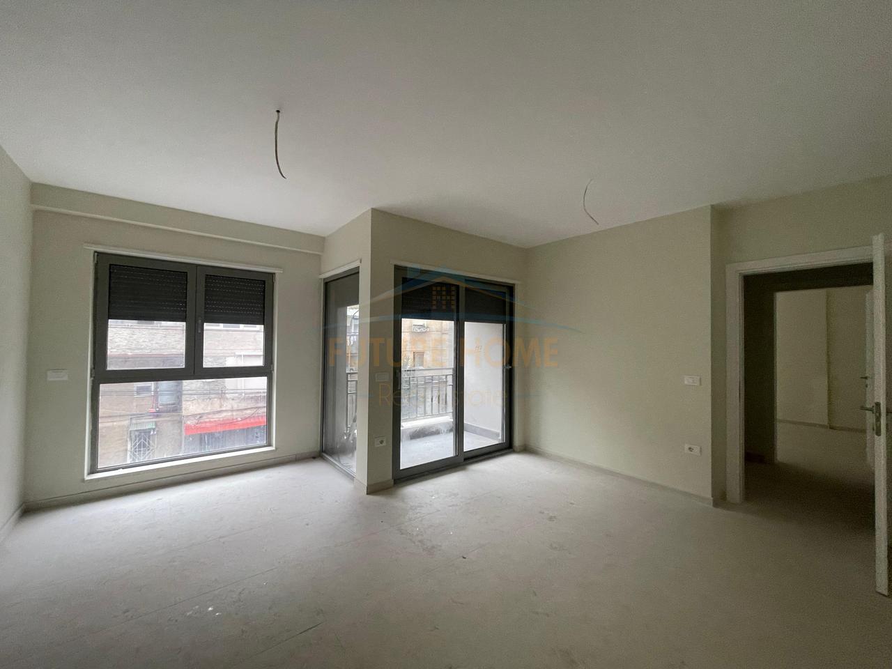 For sale, Apartment 1+1, Dervish Hekali Street, Red School, Tirana