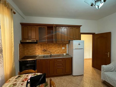 Qera, Apartament 1+1, Fresk, Tiranë.