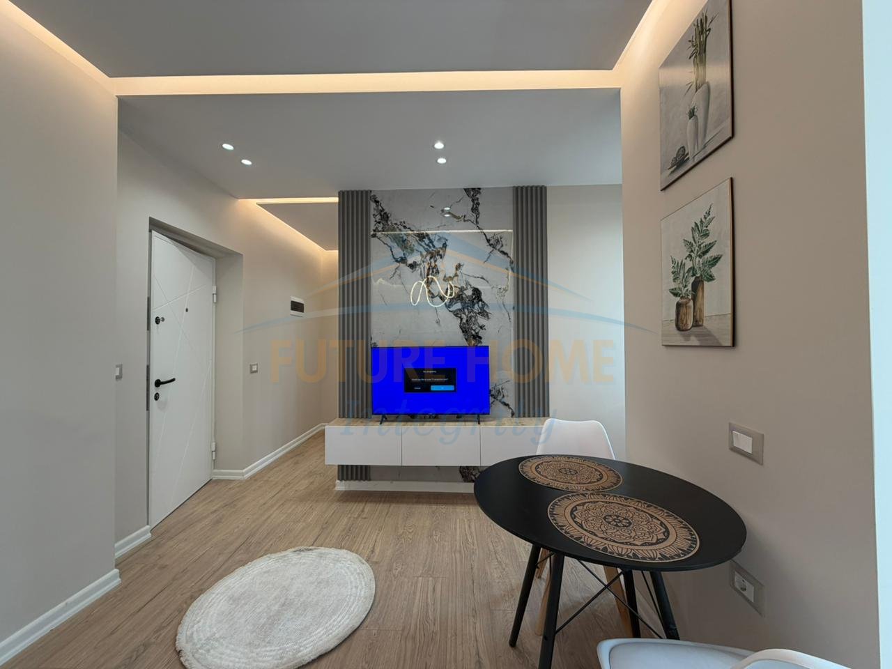 Shiten, Apartament 1+1 & Garsoniere, Rruga e Barrikadave, Tiranë.