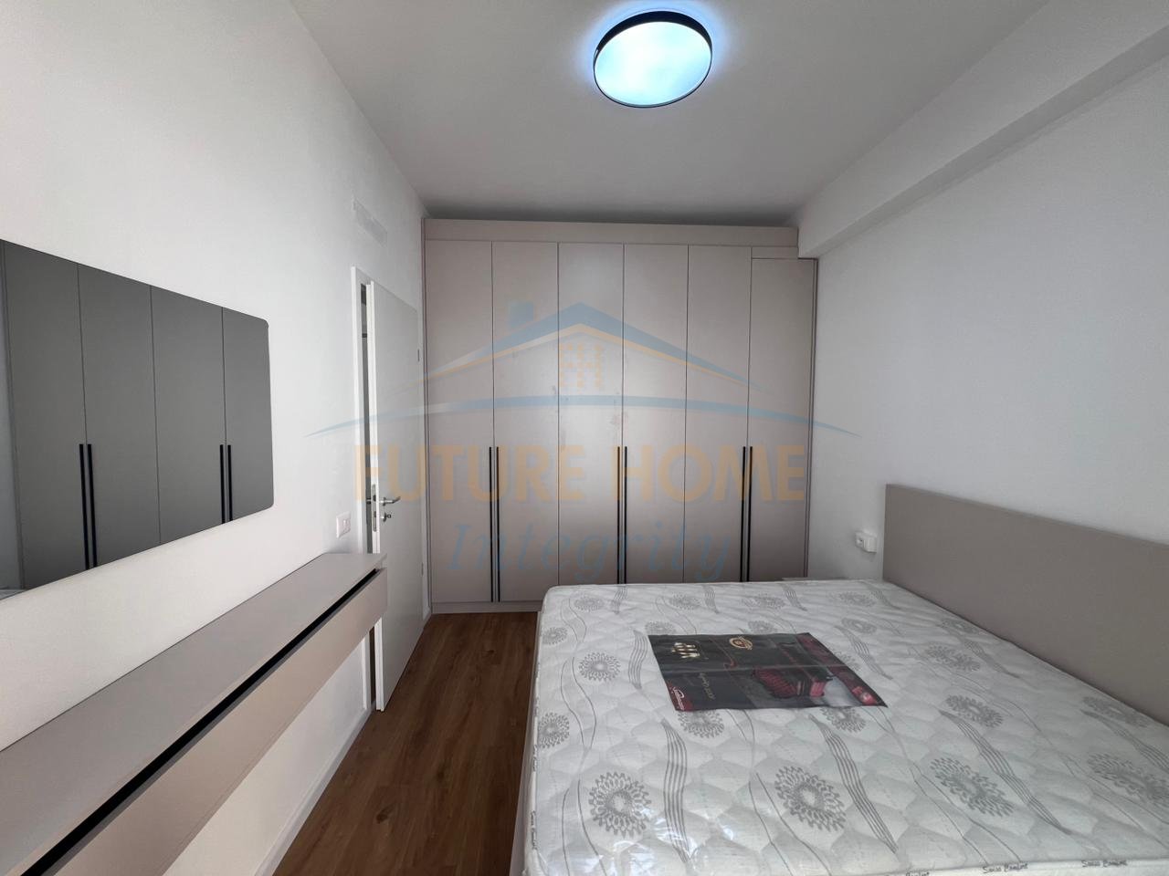 Qera, Apartament 1+1, Kompleksi Kadiu, Tiranë.