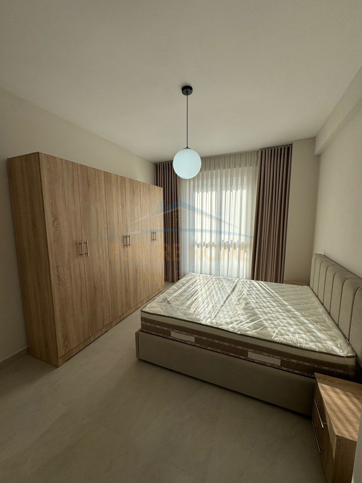 Qera Apartament 2+1+Post Parkimi,Komuna e Parisit