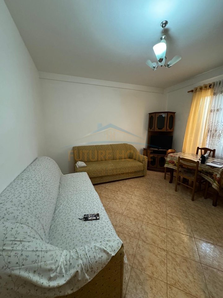 Qera, Apartament 1+1, Fresk, Tiranë.