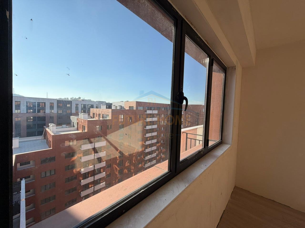 Shitet, Apartament 1+1, Urban Gate, Unaza e Re.