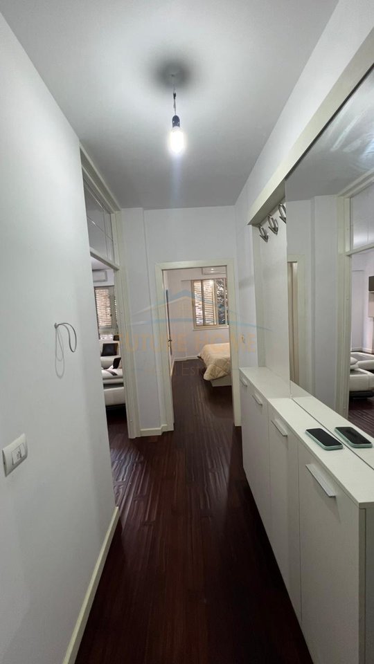 In vendita, Appartamento 1+1, Fresku, Tirana