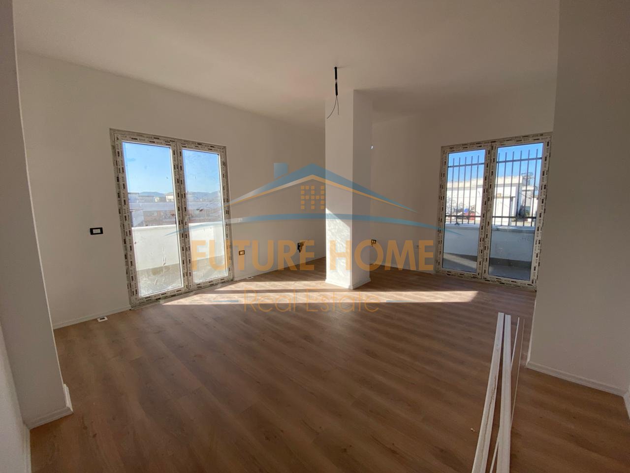 Shitet, Apartament 1+1, Unaza e Re