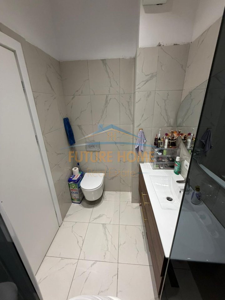 For sale, 2+1+2 Apartment, Henke Complex, Tirana.