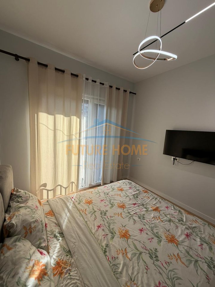 For sale, 2+1+2 Apartment, Henke Complex, Tirana.