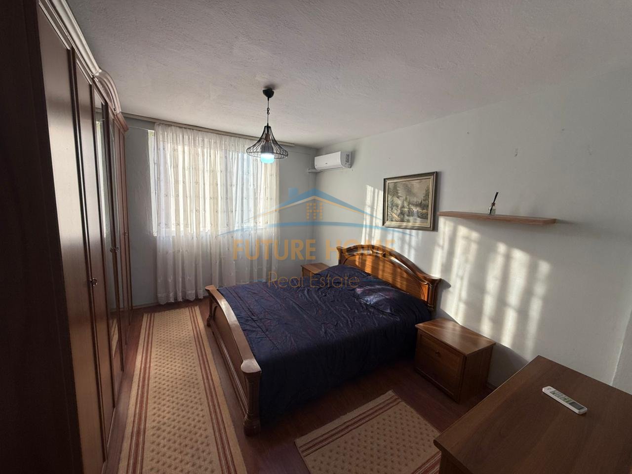 Qera, Apartament 2+1, Tregu Elektrik , Tiranë.